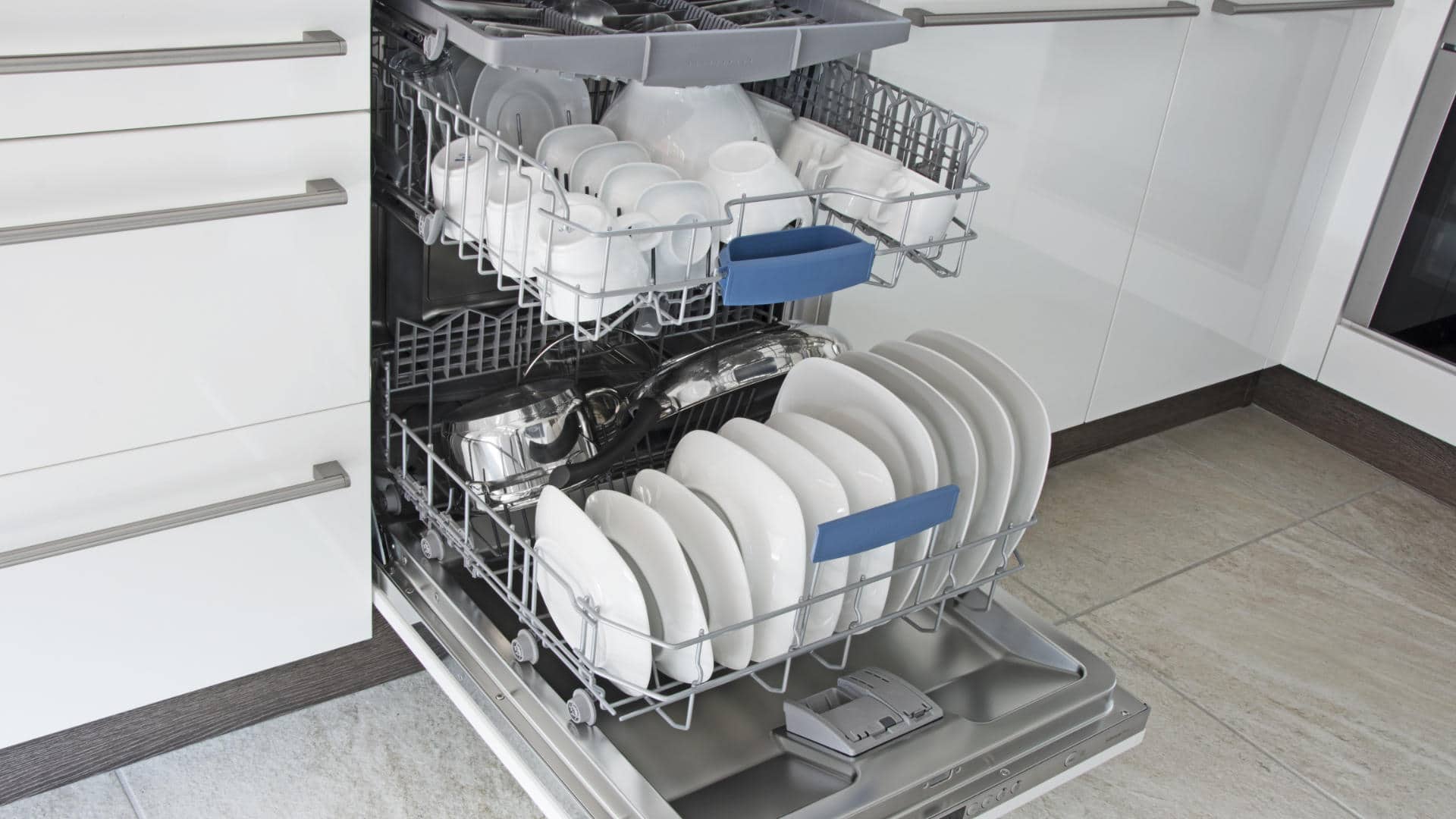Why Your Dishes Are Coming Out of Your Dishwasher Wet - Fred's Appliance  Academy